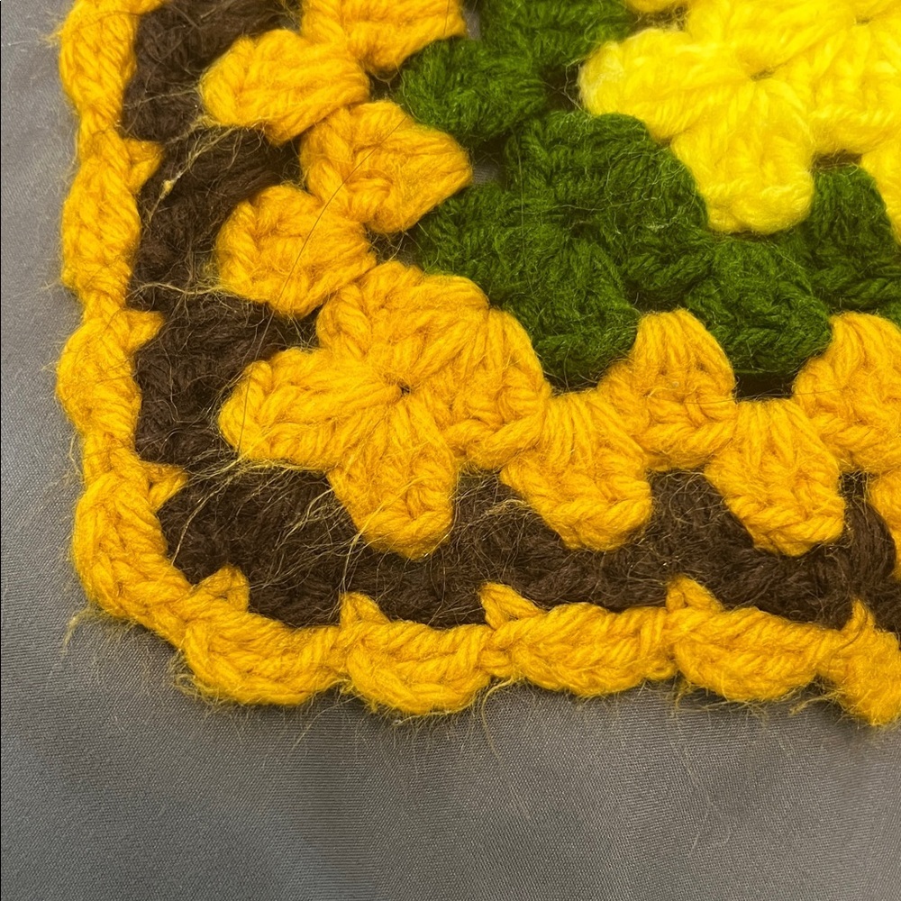 Colorful Crochet Blanket - Picture 10 of 12